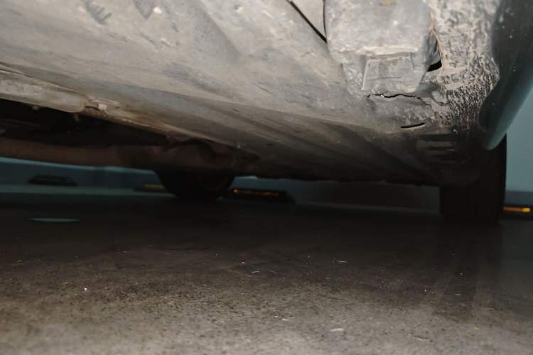 Used Mercedes-Benz SLK-Class 2011 SLK 200 Fashion Model Chassis Front Left