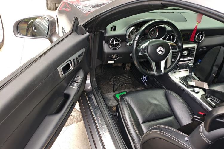 Used Mercedes-Benz SLK-Class 2011 SLK 200 Fashion Model Driver Seat