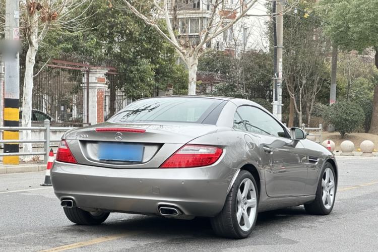 Used Mercedes-Benz SLK-Class 2011 SLK 200 Fashion Model Exterior 2