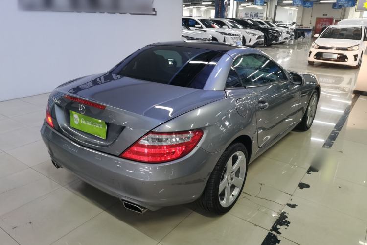 Used Mercedes-Benz SLK-Class 2011 SLK 200 Fashion Model Exterior 5