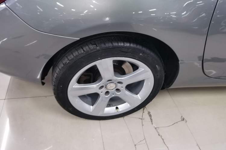 Used Mercedes-Benz SLK-Class 2011 SLK 200 Fashion Model Exterior 8