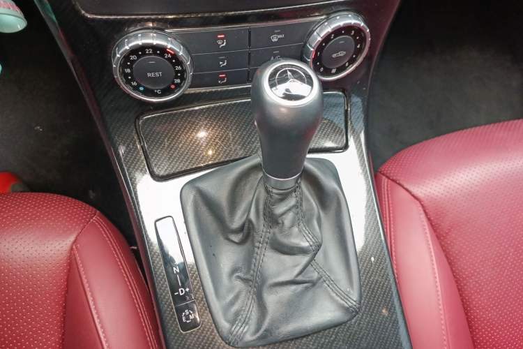 Used Mercedes-Benz SLK-Class 2011 SLK 200 Luxury Sports Model Gear Lever