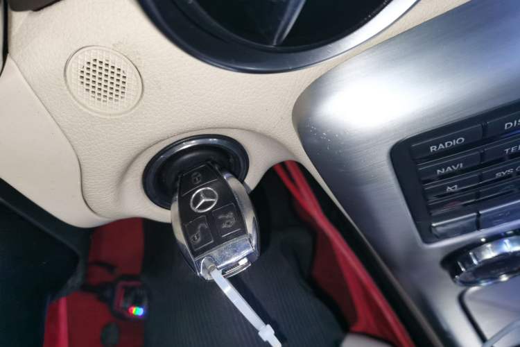 Used Mercedes-Benz SLK-Class 2011 SLK 200 Fashion Model Interior 1