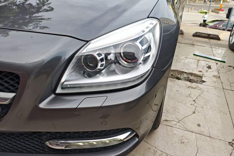 Used Mercedes-Benz SLK-Class 2011 SLK 200 Fashion Model Left Front Headlight