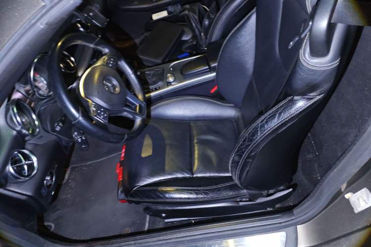 Used Mercedes-Benz SLK-Class 2011 SLK 200 Fashion Model Left Front Seat