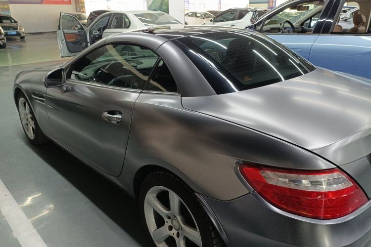 Used Mercedes-Benz SLK-Class 2011 SLK 200 Fashion Model Left Side