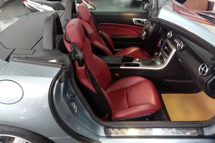 Used Mercedes-Benz SLK-Class 2011 SLK 200 Fashion Model Right Front Seat