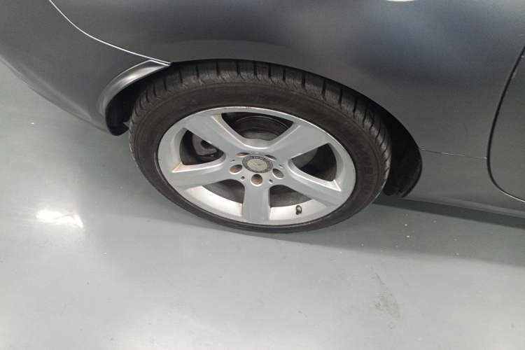 Used Mercedes-Benz SLK-Class 2011 SLK 200 Fashion Model Right Rear Wheel Hub