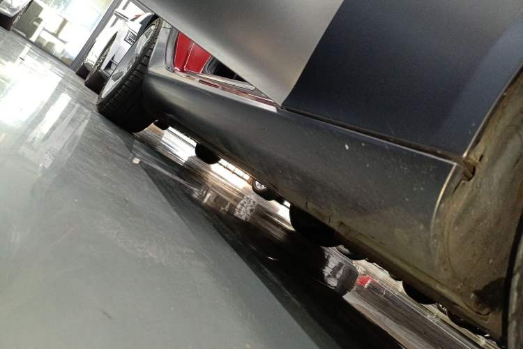 Used Mercedes-Benz SLK-Class 2011 SLK 200 Fashion Model Right Side Sill