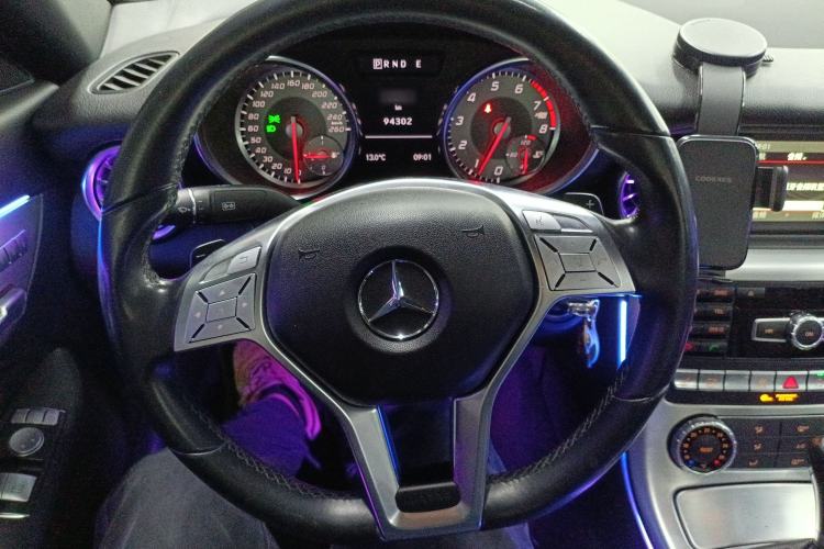 Used Mercedes-Benz SLK-Class 2011 SLK 200 Fashion Model Steering Wheel