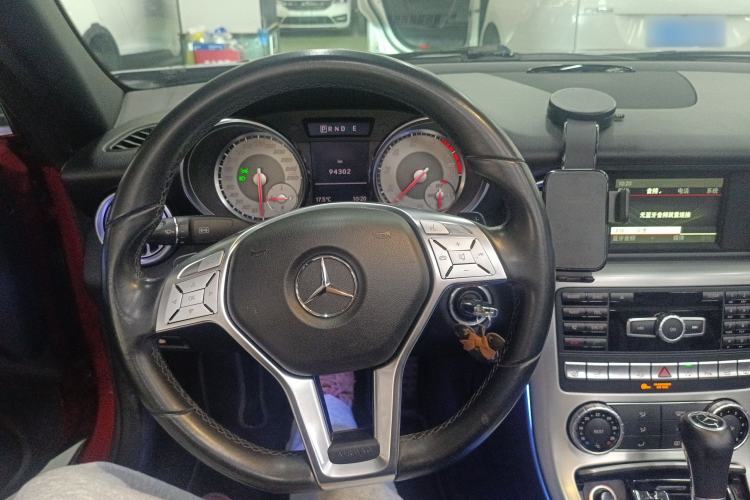 Used Mercedes-Benz SLK-Class 2011 SLK 200 Fashion Model Steering Wheel