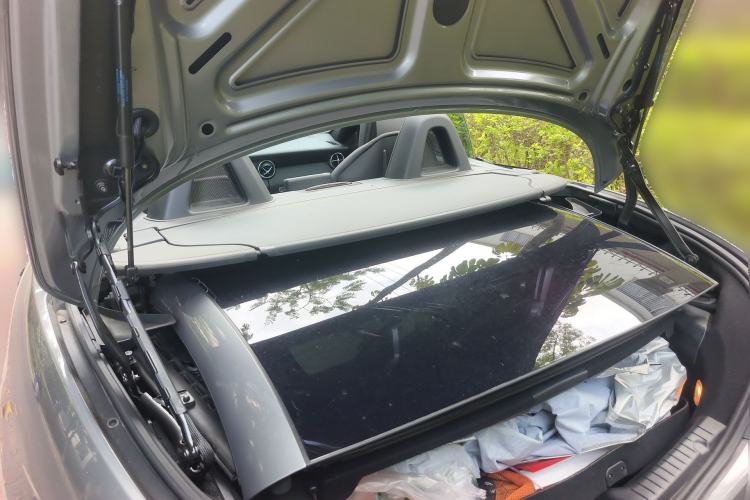 Used Mercedes-Benz SLK-Class 2011 SLK 200 Fashion Model Trunk