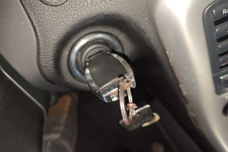 Used Mercedes-Benz SLK-Class 2011 SLK 200 Fashion Model Vehicle Key