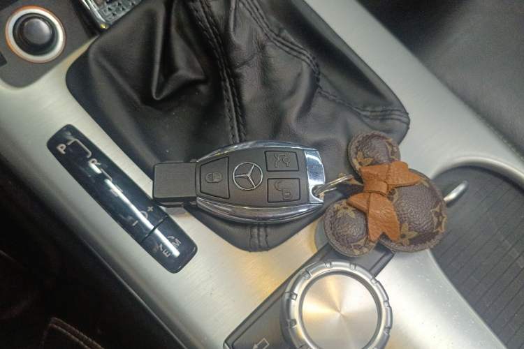 Used Mercedes-Benz SLK-Class 2011 SLK 200 Fashion Model Vehicle Key