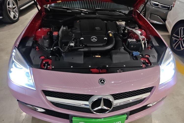 Used Mercedes-Benz SLK-Class 2011 SLK 200 Fashion Model Engine Bay