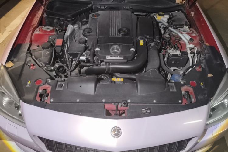 Used Mercedes-Benz SLK-Class 2011 SLK 200 Fashion Model Engine Bay