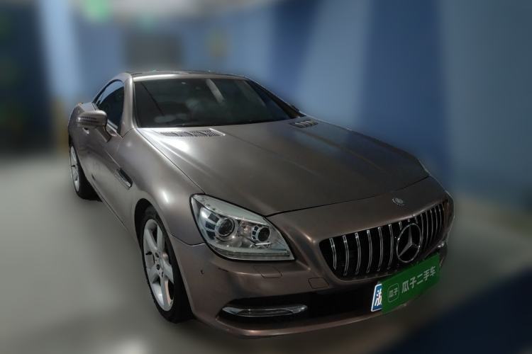 Used Mercedes-Benz SLK-Class 2011 SLK 200 Fashion Model Front Right 45 Deg