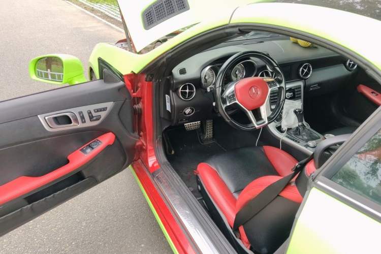 Used Mercedes-Benz SLK-Class 2011 SLK 200 Fashion Model Driver Seat