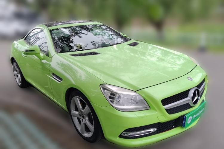 Used Mercedes-Benz SLK-Class 2011 SLK 200 Fashion Model Front Right 45 Deg
