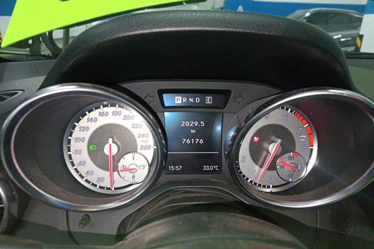Used Mercedes-Benz SLK-Class 2011 SLK 200 Fashion Model Instrument Cluster