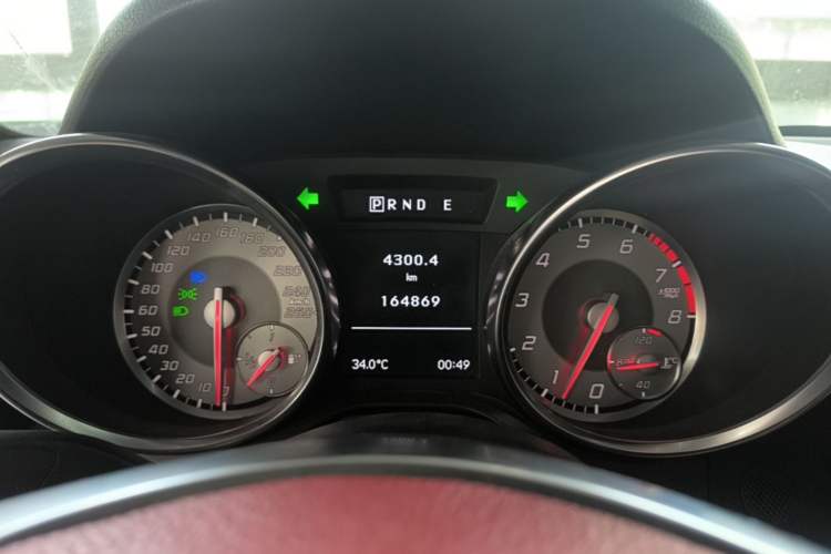 Used Mercedes-Benz SLK-Class 2011 SLK 200 Fashion Model Instrument Cluster