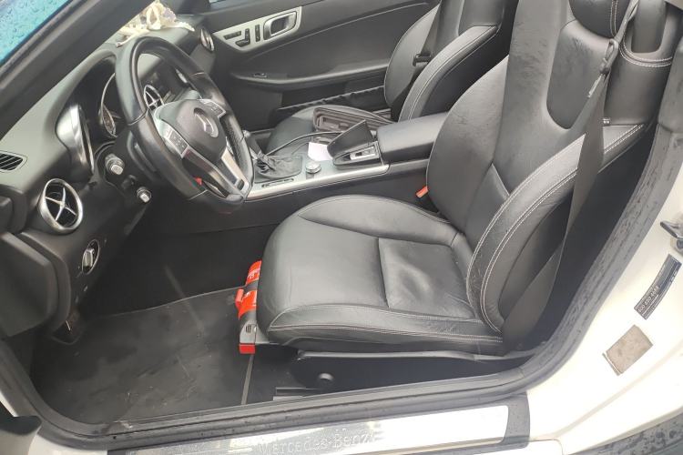 Used Mercedes-Benz SLK-Class 2011 SLK 200 Fashion Model Left Front Seat