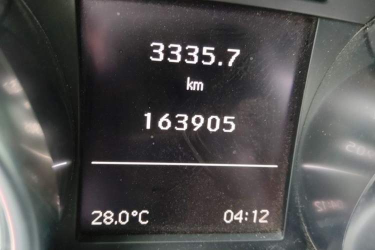 Used Mercedes-Benz SLK-Class 2011 SLK 200 Fashion Model Odometer Close Up
