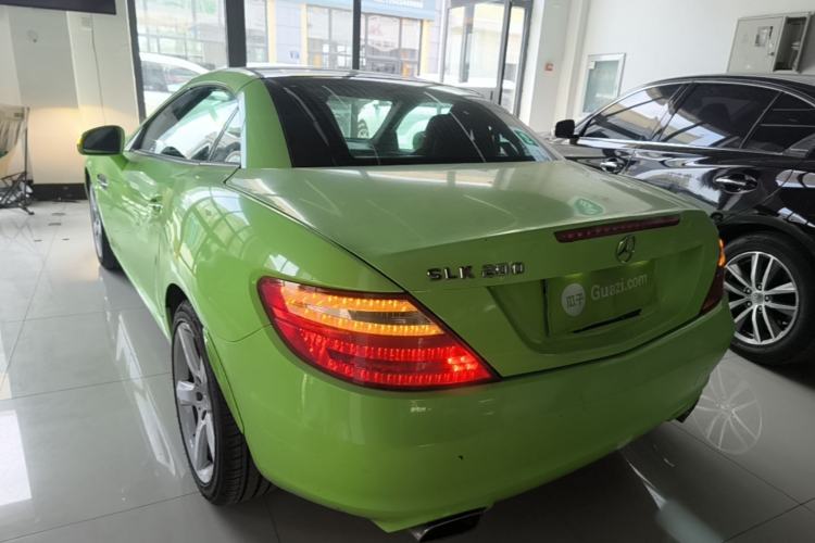 Used Mercedes-Benz SLK-Class 2011 SLK 200 Fashion Model Rear Left 45 Deg