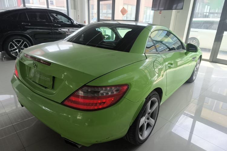 Used Mercedes-Benz SLK-Class 2011 SLK 200 Fashion Model Rear Right 45 Deg