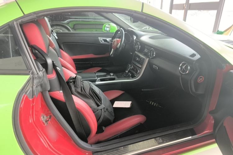 Used Mercedes-Benz SLK-Class 2011 SLK 200 Fashion Model Right Front Seat