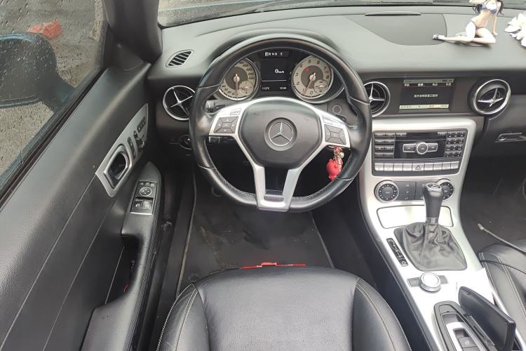 Used Mercedes-Benz SLK-Class 2011 SLK 200 Fashion Model Steering Wheel