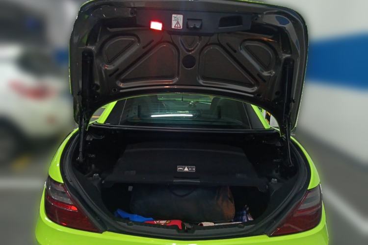 Used Mercedes-Benz SLK-Class 2011 SLK 200 Fashion Model Trunk
