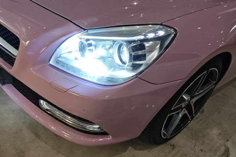 Used Mercedes-Benz SLK-Class 2011 SLK 200 Fashion Model Left Front Headlight