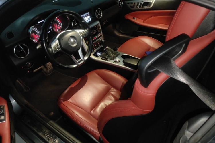 Used Mercedes-Benz SLK-Class 2011 SLK 200 Fashion Model Left Front Seat