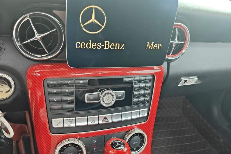 Used Mercedes-Benz SLK-Class 2011 SLK 200 Fashion Model Audio And AC Panel