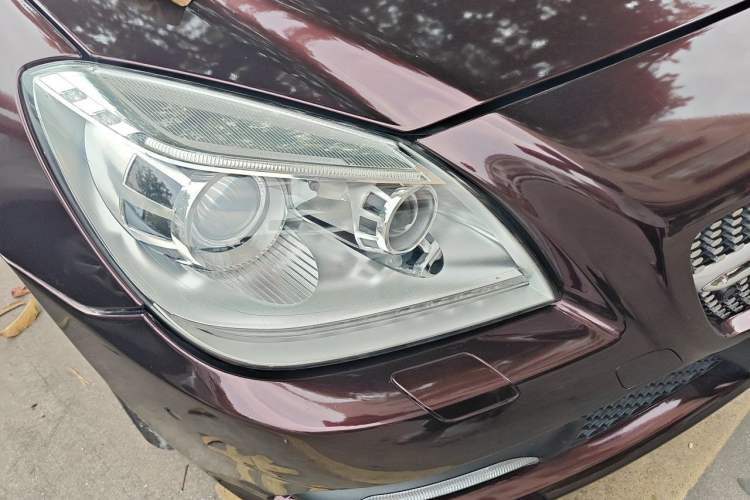 Used Mercedes-Benz SLK-Class 2011 SLK 200 Fashion Model Right Front Headlight