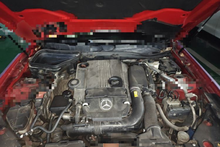 Used Mercedes-Benz SLK-Class 2011 SLK 200 Fashion Model Engine Bay