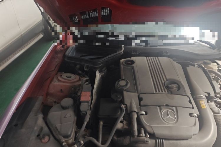 Used Mercedes-Benz SLK-Class 2011 SLK 200 Fashion Model Engine Bay Right