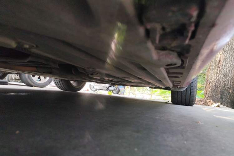 Used Mercedes-Benz SLK-Class 2011 SLK 200 Fashion Model Chassis Front Left
