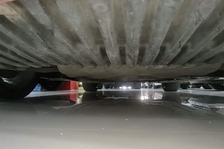 Used Mercedes-Benz SLK-Class 2011 SLK 200 Fashion Model Chassis Front