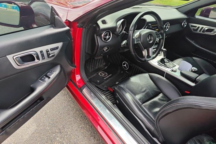 Used Mercedes-Benz SLK-Class 2011 SLK 200 Fashion Model Driver Seat