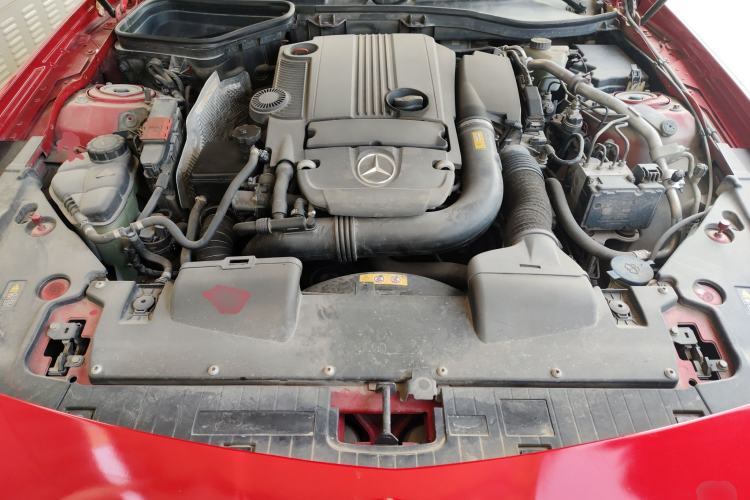 Used Mercedes-Benz SLK-Class 2011 SLK 200 Fashion Model Engine Bay