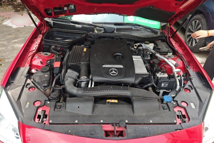 Used Mercedes-Benz SLK-Class 2011 SLK 200 Fashion Model Engine Bay