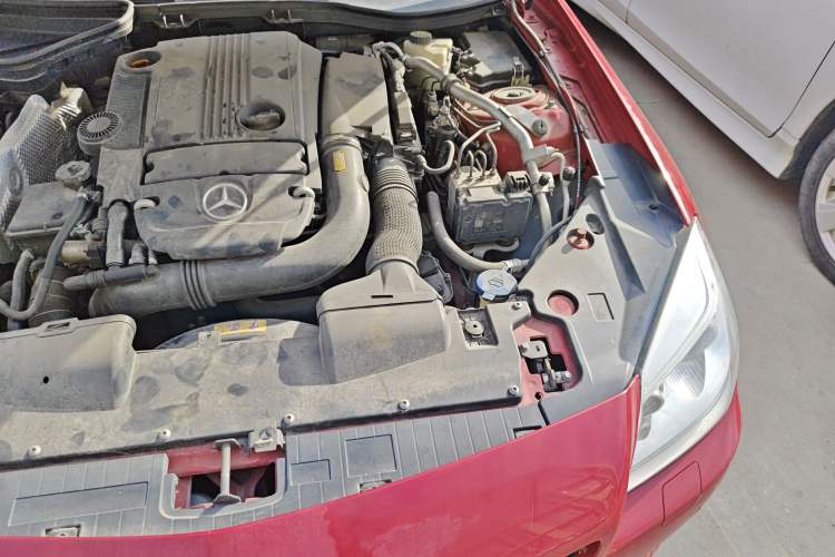 Used Mercedes-Benz SLK-Class 2011 SLK 200 Fashion Model Engine Bay Left