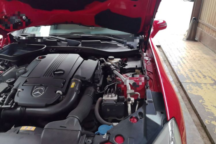 Used Mercedes-Benz SLK-Class 2011 SLK 200 Fashion Model Engine Bay Left