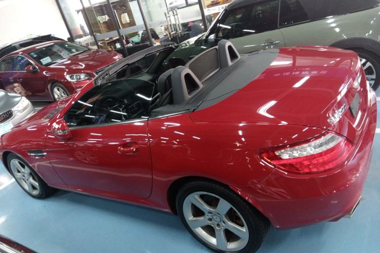 Used Mercedes-Benz SLK-Class 2011 SLK 200 Fashion Model Exterior 3