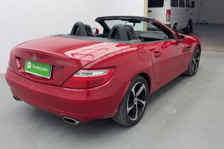 Used Mercedes-Benz SLK-Class 2011 SLK 200 Fashion Model Exterior 4
