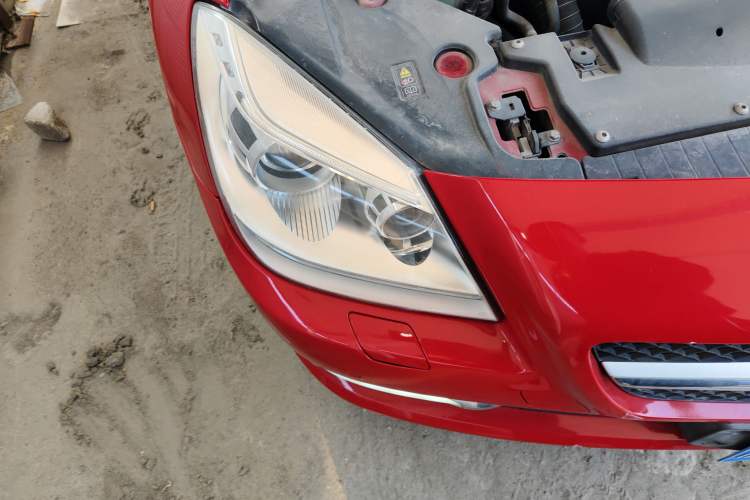 Used Mercedes-Benz SLK-Class 2011 SLK 200 Fashion Model Exterior 6