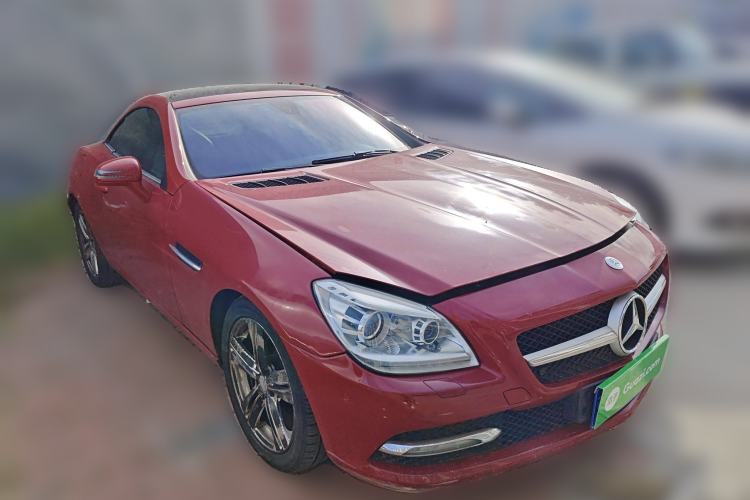 Used Mercedes-Benz SLK-Class 2011 SLK 200 Fashion Model Front Right 45 Deg