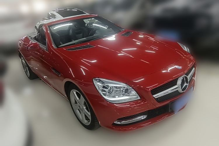 Used Mercedes-Benz SLK-Class 2011 SLK 200 Fashion Model Front Right 45 Deg